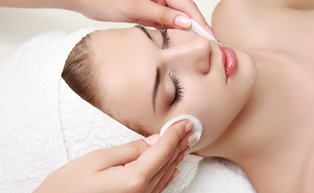 Wellness Facials Gilbert AZ – Relaxing, Restorative Treatments at The UnSpa